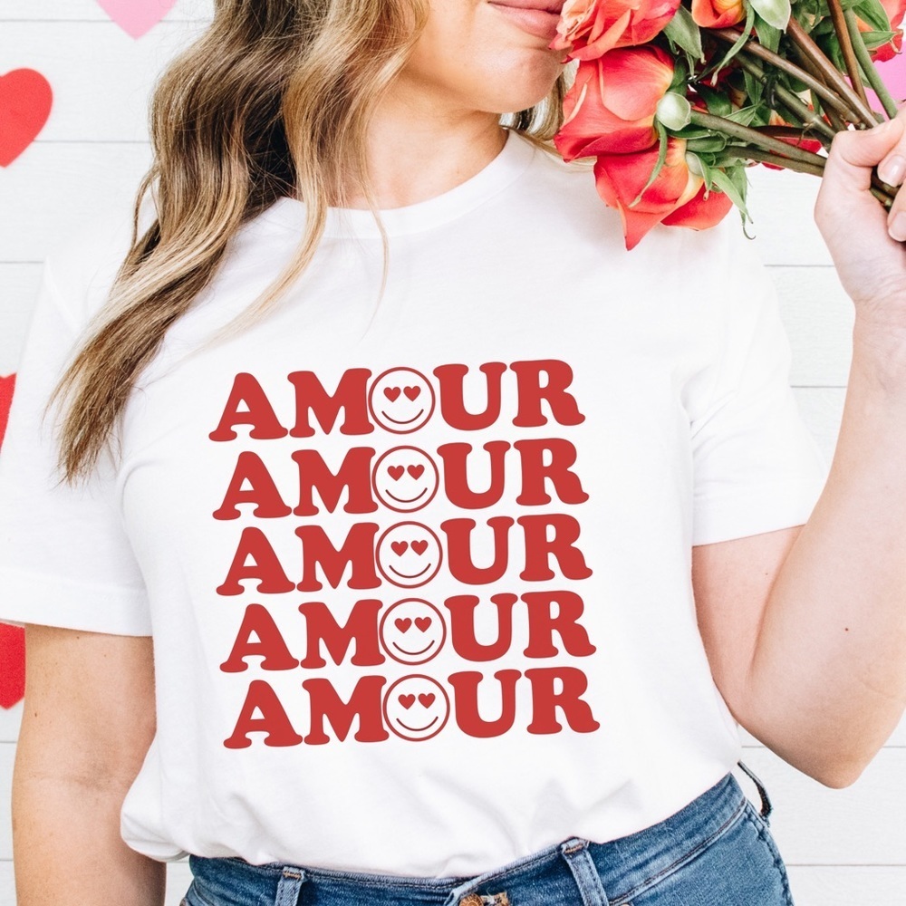 Trendy “Amour” Crew Neck Short Sleeve Tee Shirt